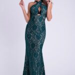 Stylowa sukienka o eleganckiej linii w kolorze butelkowej zieleni