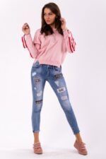 Delikatna bluza z praktycznymi kieszeniami w kolorze pudrowym różu - obrazek 4
