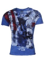 Uniwersalny t-shirt o uniwersalnym fasonie